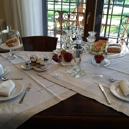 Bed and Breakfast Domus Rosae Frascati